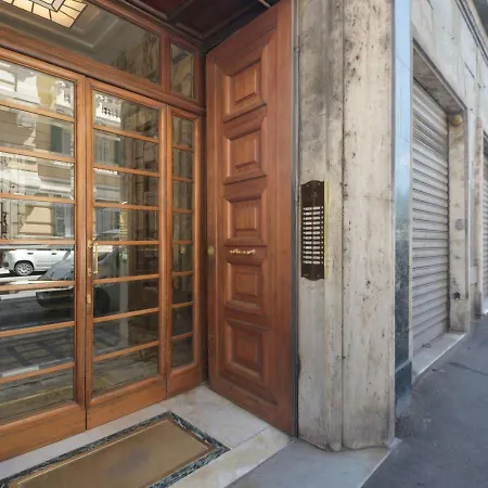 Delia Flexyrent 公寓 *