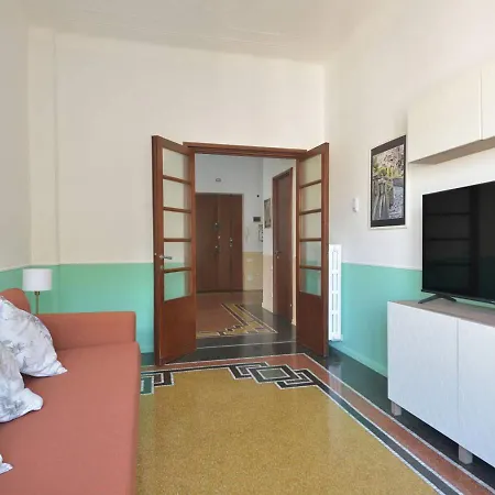 Delia Flexyrent * ג'נובה